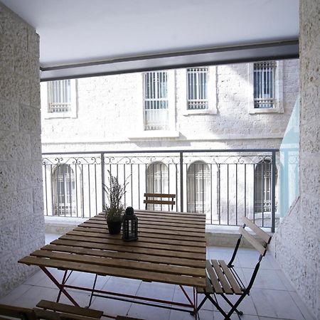 Harav Kuk Modern Apartment By Nimizz 예루살렘 외부 사진